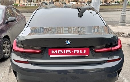 BMW 3 серия, 2019 год, 3 700 000 рублей, 4 фотография