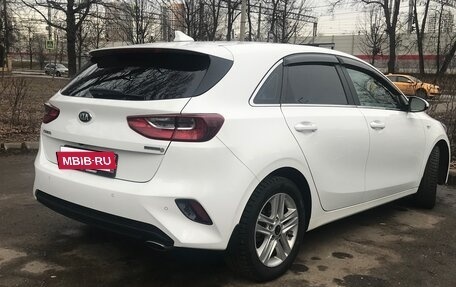 KIA cee'd III, 2020 год, 2 000 000 рублей, 18 фотография