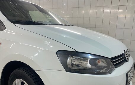 Volkswagen Polo VI (EU Market), 2013 год, 800 000 рублей, 2 фотография