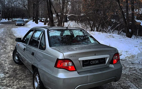 Daewoo Nexia I рестайлинг, 2009 год, 230 000 рублей, 3 фотография