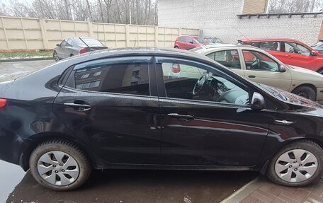 KIA Rio III рестайлинг, 2015 год, 1 050 000 рублей, 4 фотография