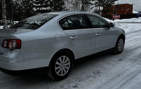 Volkswagen Passat B6, 2010 год, 995 000 рублей, 4 фотография