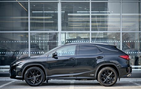 Lexus RX IV рестайлинг, 2018 год, 3 700 000 рублей, 5 фотография