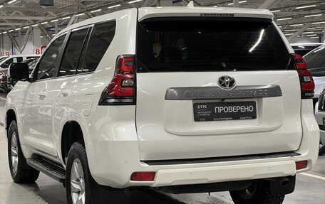 Toyota Land Cruiser Prado 150 рестайлинг 2, 2019 год, 4 649 000 рублей, 7 фотография