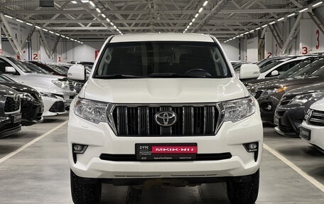 Toyota Land Cruiser Prado 150 рестайлинг 2, 2019 год, 4 649 000 рублей, 2 фотография