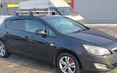 Opel Astra J, 2011 год, 800 000 рублей, 3 фотография