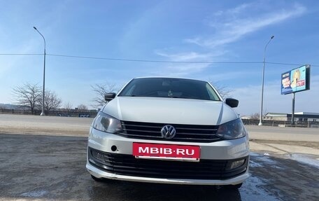 Volkswagen Polo VI (EU Market), 2018 год, 900 000 рублей, 10 фотография