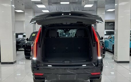 Cadillac Escalade V, 2024 год, 18 500 000 рублей, 18 фотография