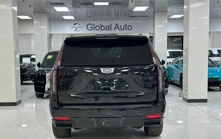 Cadillac Escalade V, 2024 год, 18 500 000 рублей, 20 фотография