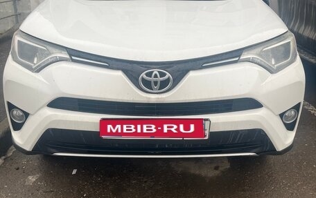 Toyota RAV4, 2016 год, 2 500 000 рублей, 1 фотография