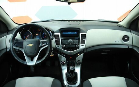 Chevrolet Cruze II, 2012 год, 690 000 рублей, 12 фотография