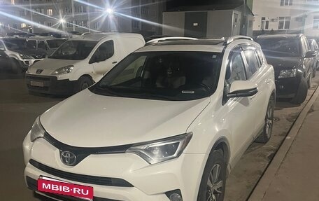 Toyota RAV4, 2016 год, 2 500 000 рублей, 7 фотография