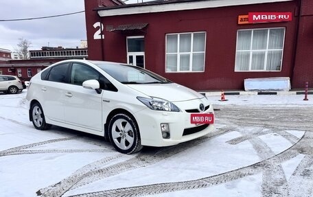 Toyota Prius, 2010 год, 1 300 000 рублей, 7 фотография