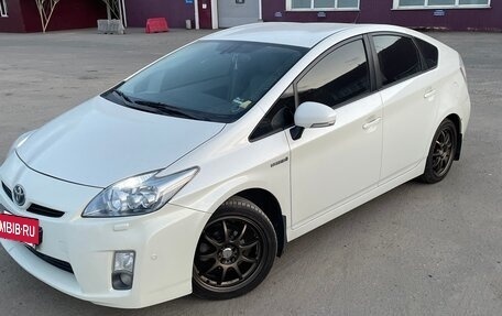 Toyota Prius, 2010 год, 1 300 000 рублей, 17 фотография