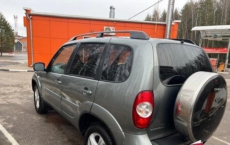 Chevrolet Niva I рестайлинг, 2018 год, 850 000 рублей, 10 фотография