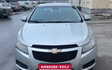 Chevrolet Cruze II, 2009 год, 349 500 рублей, 1 фотография