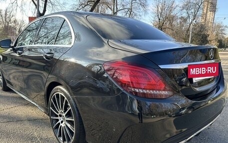 Mercedes-Benz C-Класс, 2018 год, 3 250 000 рублей, 4 фотография