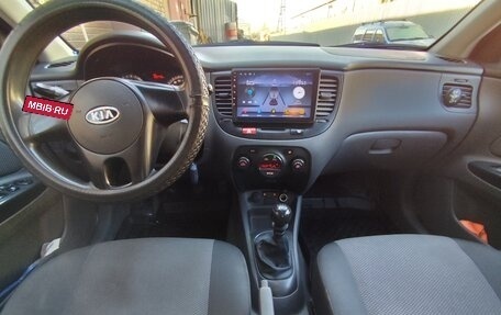 KIA Rio II, 2010 год, 680 000 рублей, 9 фотография