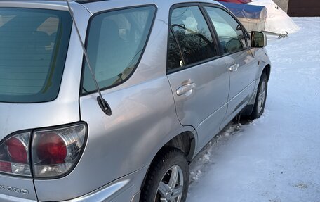 Lexus RX IV рестайлинг, 2001 год, 1 100 000 рублей, 3 фотография