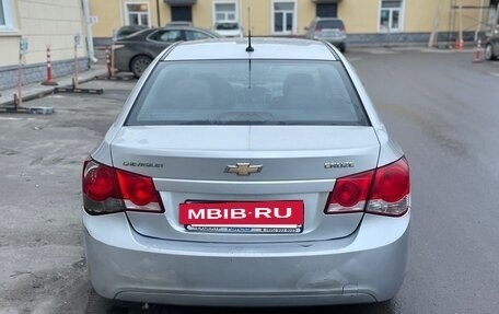 Chevrolet Cruze II, 2009 год, 349 500 рублей, 4 фотография