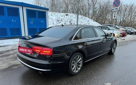 Audi A8, 2011 год, 2 000 000 рублей, 2 фотография