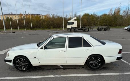 Mercedes-Benz W124, 1990 год, 330 000 рублей, 5 фотография