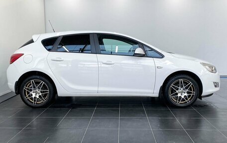 Opel Astra J, 2011 год, 780 000 рублей, 8 фотография