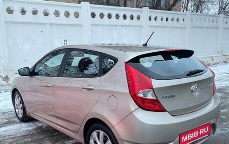 Hyundai Solaris II рестайлинг, 2012 год, 895 000 рублей, 8 фотография