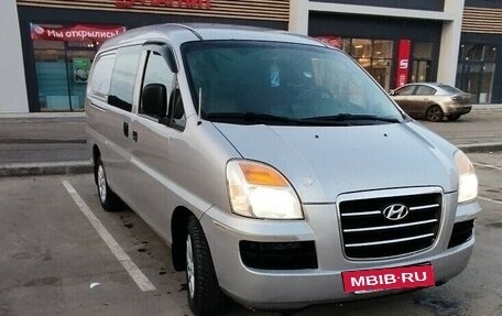 Hyundai Starex I рестайлинг, 2006 год, 720 000 рублей, 2 фотография