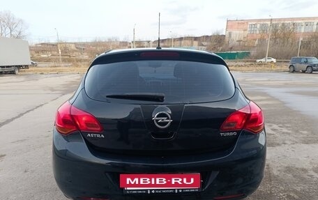 Opel Astra J, 2011 год, 6 фотография