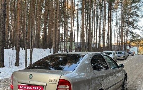 Skoda Octavia, 2005 год, 390 000 рублей, 2 фотография