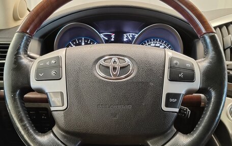 Toyota Land Cruiser 200, 2014 год, 3 790 000 рублей, 17 фотография