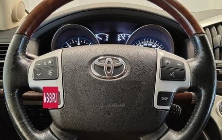 Toyota Land Cruiser 200, 2014 год, 3 790 000 рублей, 18 фотография