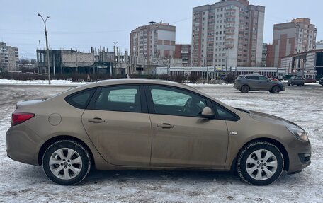 Opel Astra J, 2013 год, 880 000 рублей, 5 фотография