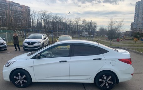 Hyundai Solaris II рестайлинг, 2013 год, 770 000 рублей, 6 фотография