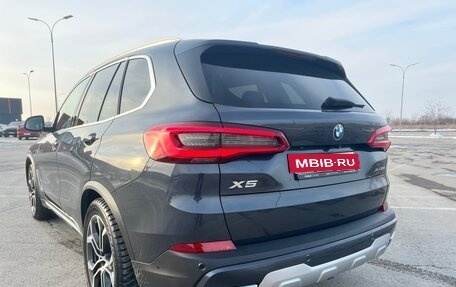 BMW X5, 2019 год, 6 600 000 рублей, 7 фотография