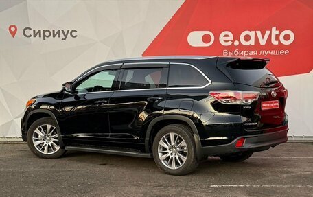 Toyota Highlander III, 2014 год, 2 640 000 рублей, 6 фотография