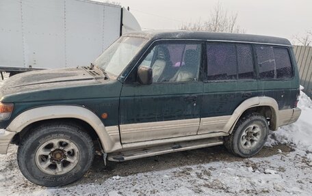 Mitsubishi Pajero III рестайлинг, 1993 год, 470 000 рублей, 1 фотография