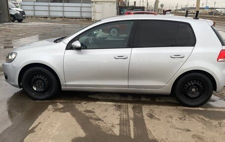 Volkswagen Golf VI, 2011 год, 900 000 рублей, 3 фотография