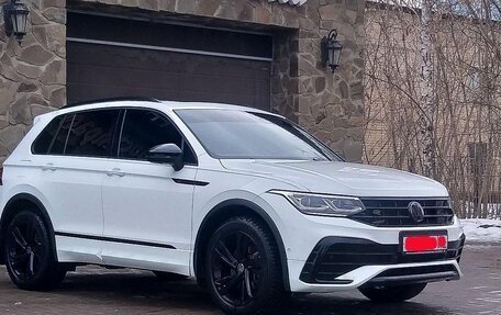 Volkswagen Tiguan II, 2021 год, 4 550 000 рублей, 7 фотография