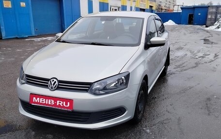 Volkswagen Polo VI (EU Market), 2013 год, 650 000 рублей, 1 фотография