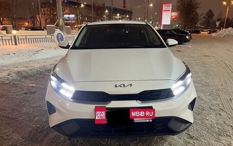 KIA Cerato IV, 2021 год, 2 350 000 рублей, 9 фотография