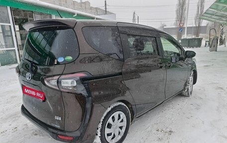 Toyota Sienta II, 2018 год, 1 600 000 рублей, 9 фотография