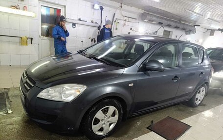 KIA cee'd I рестайлинг, 2008 год, 550 000 рублей, 3 фотография