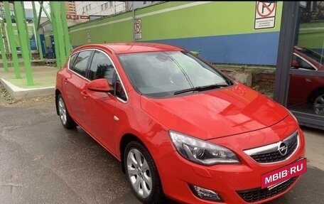 Opel Astra J, 2012 год, 1 250 000 рублей, 2 фотография