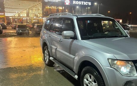 Mitsubishi Pajero IV, 2011 год, 2 100 000 рублей, 2 фотография