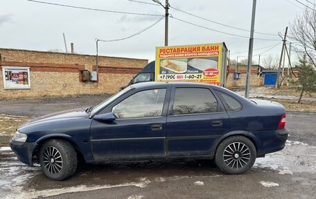 Opel Vectra B рестайлинг, 1998 год, 155 000 рублей, 4 фотография