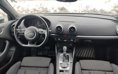 Audi A3, 2014 год, 1 400 000 рублей, 22 фотография