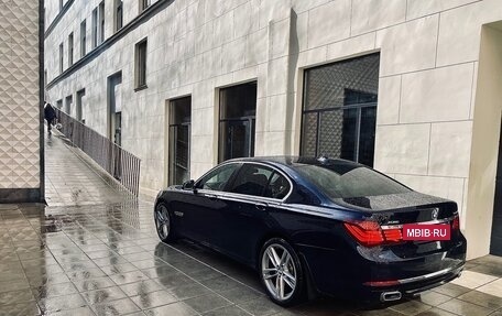 BMW 7 серия, 2014 год, 2 800 000 рублей, 6 фотография