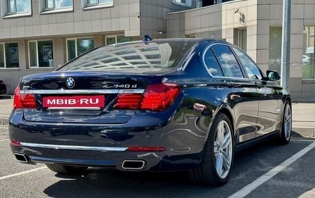 BMW 7 серия, 2014 год, 2 800 000 рублей, 2 фотография